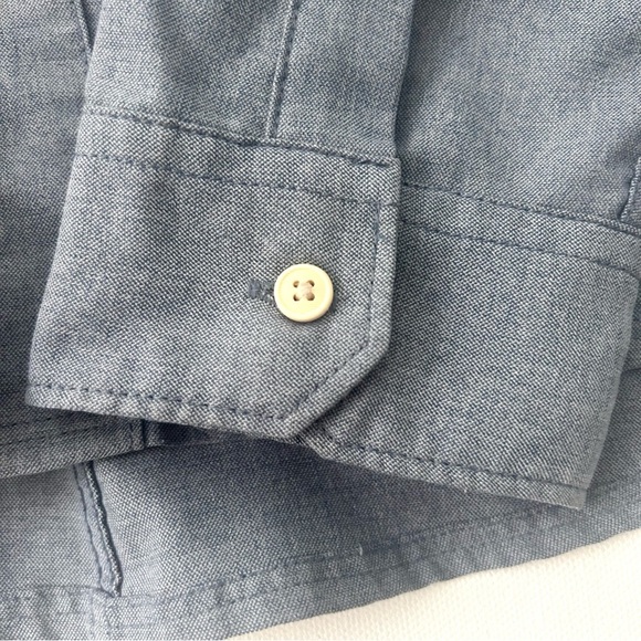 Western Rise Button Down Shirt Blouse Top Tech Travel Gorpcore Gray Size Medium - Picture 9 of 15